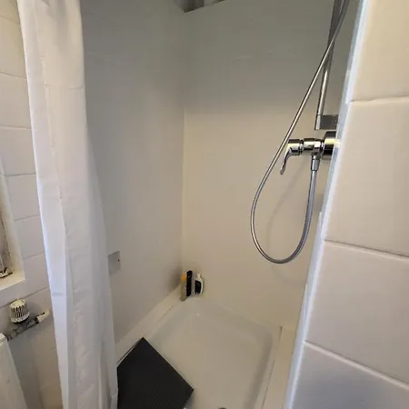 Miniapartment Mit Aussenliegendem Bad * Dortmund